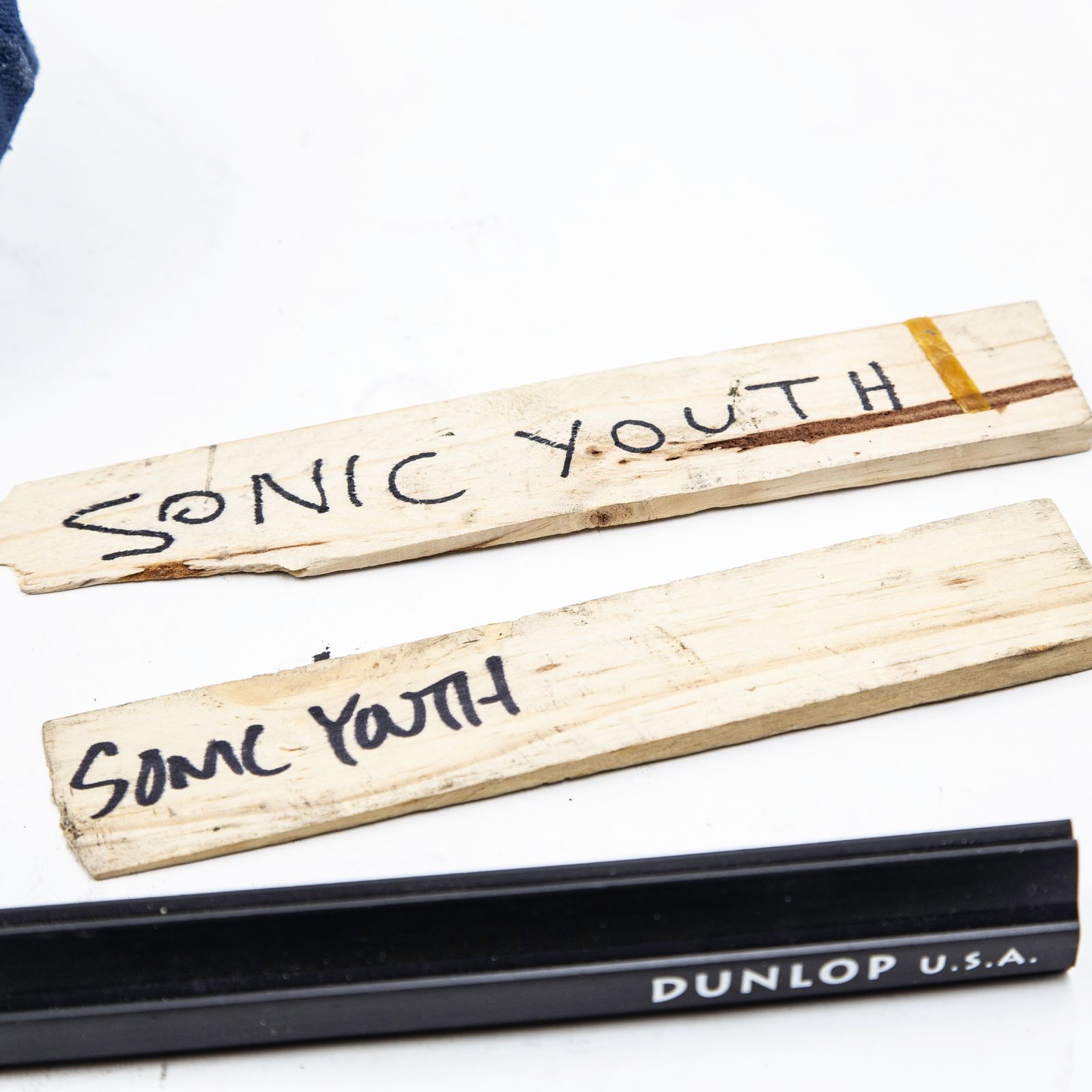 sonic-youth-oxd8jpgfdelbzmrulfm4